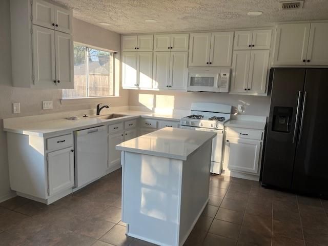 467 Buoy Road, Webster, TX 77598