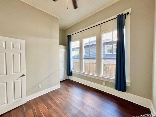 415 DENVER BLVD, San Antonio, TX 78210