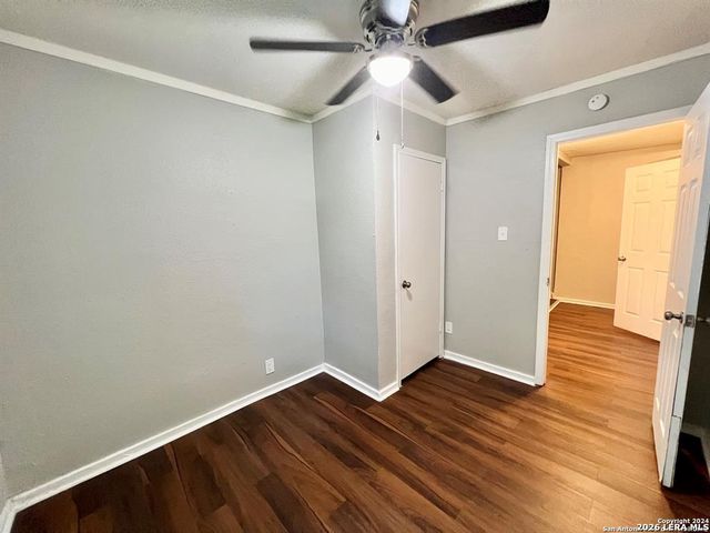 415 DENVER BLVD, San Antonio, TX 78210