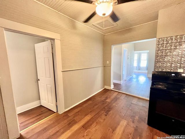 415 DENVER BLVD, San Antonio, TX 78210