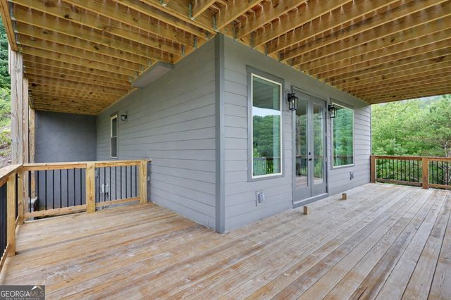 394 Bent Grass Way, Clayton, GA 30525