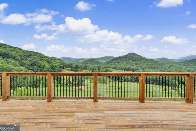 394 Bent Grass Way, Clayton, GA 30525