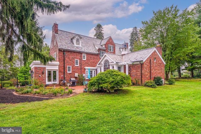 407 N TULPEHOCKEN RD, Reading, PA 19601