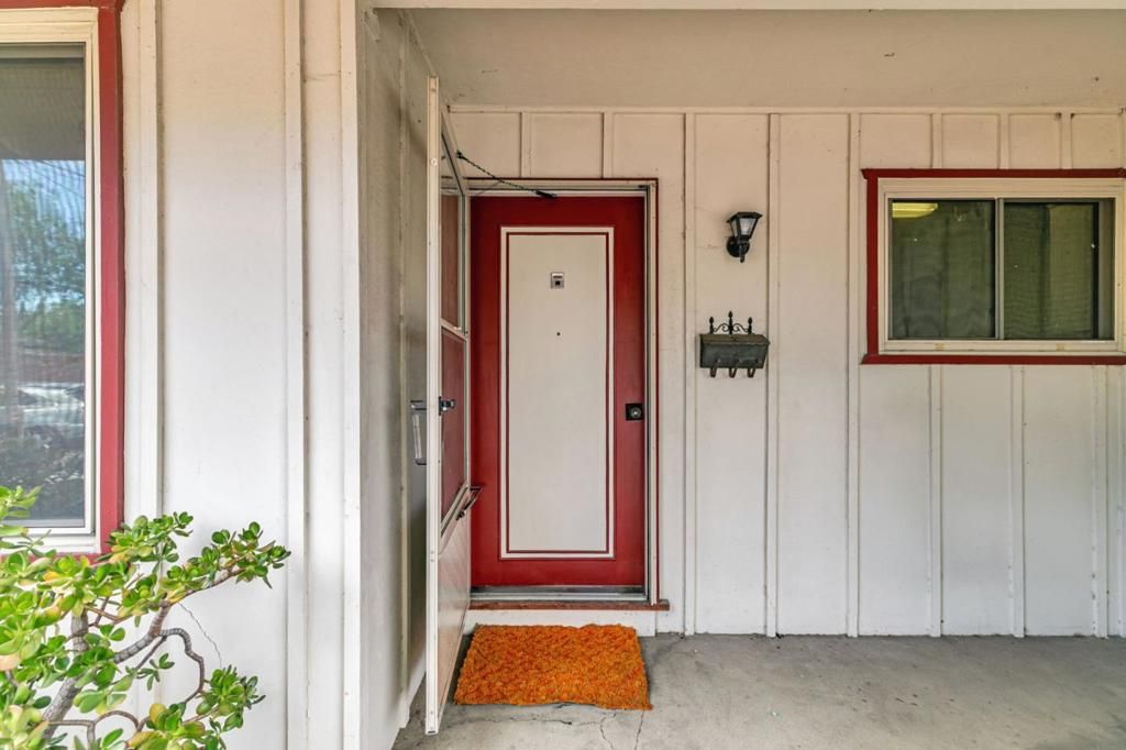 Image 2 of property listing at 5799 Indian Avenue, San Jose, CA 95123