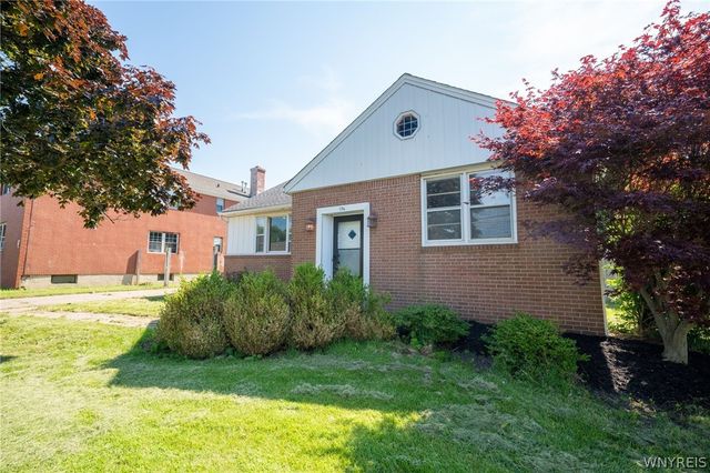 136 Colton Avenue, Lackawanna, NY 14218
