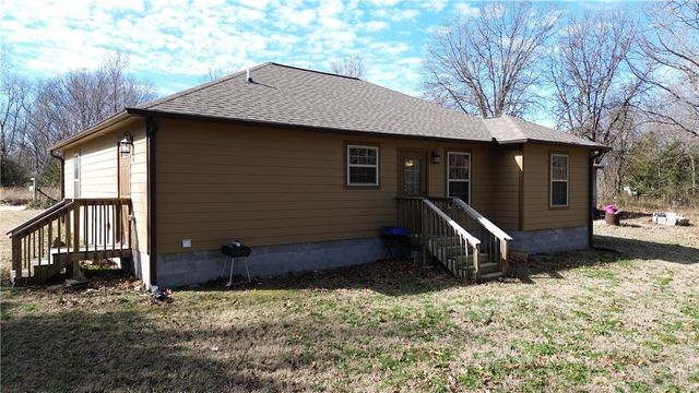 12238 Cavewood Road, Rogers, AR 72756