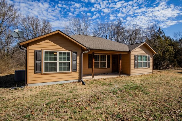 12238 Cavewood Road, Rogers, AR 72756