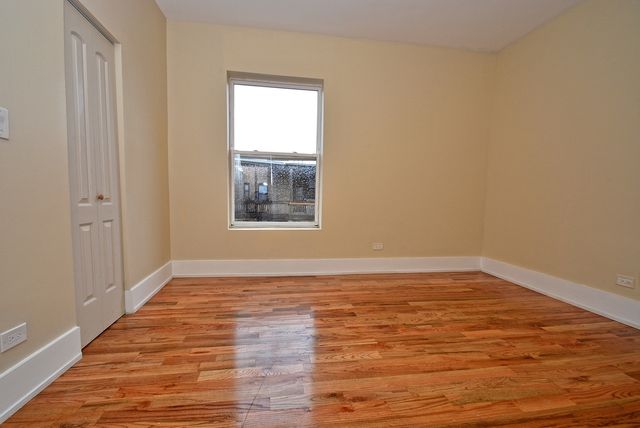 5811 S Michigan Avenue 3, Chicago, IL 60637