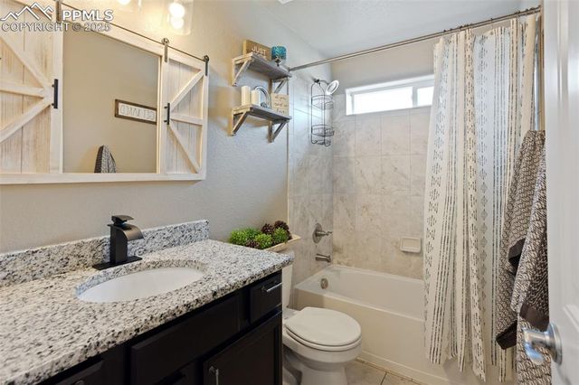 1216 Night Blue Circle, Monument, CO 80132