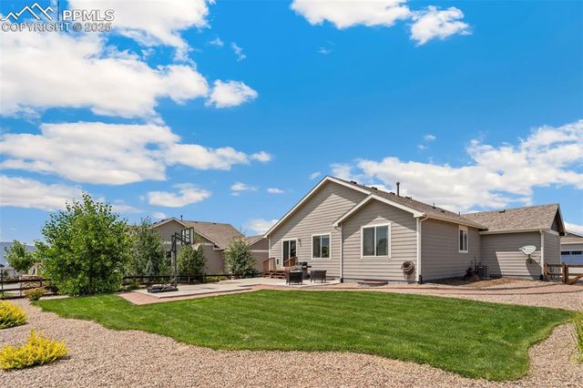 1216 Night Blue Circle, Monument, CO 80132