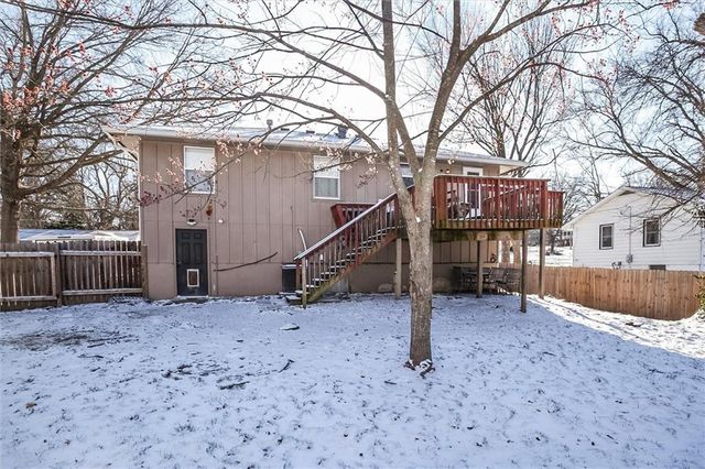 902 LEY Circle, Excelsior Springs, MO 64024