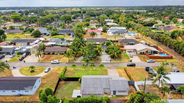 9212 Fountain Road, Wellington, FL 33467