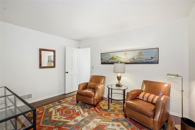 7930 Bristol Court, Prairie Village, KS 66208