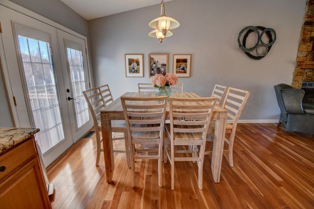 1367 Virginia Woods DR, Moneta, VA 24121