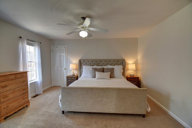 1367 Virginia Woods DR, Moneta, VA 24121