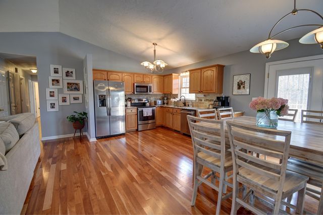 1367 Virginia Woods DR, Moneta, VA 24121