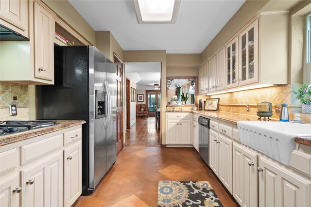 3 Echo Cove, Grapevine, TX 76051