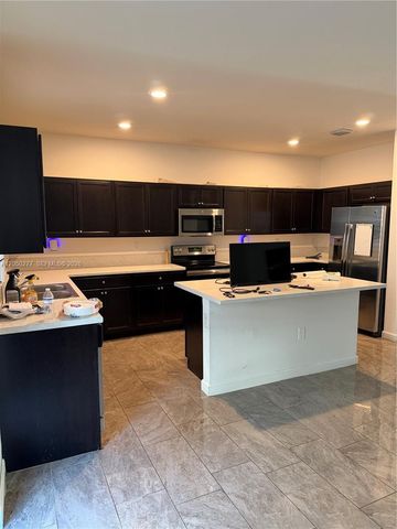 25225 SW 118th Avenue 25225, Homestead, FL 33032