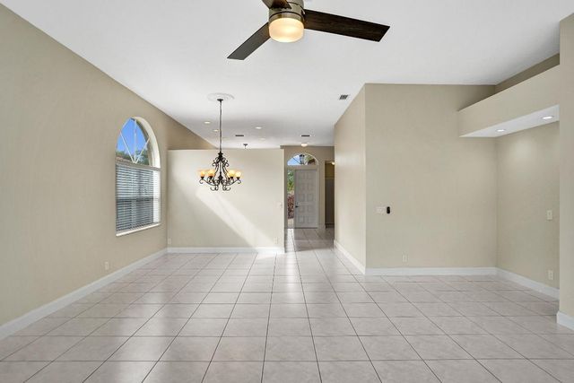 16658 La Mesa Drive, Delray Beach, FL 33484