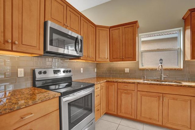 16658 La Mesa Drive, Delray Beach, FL 33484