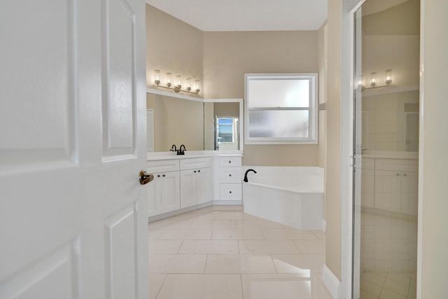 16658 La Mesa Drive, Delray Beach, FL 33484