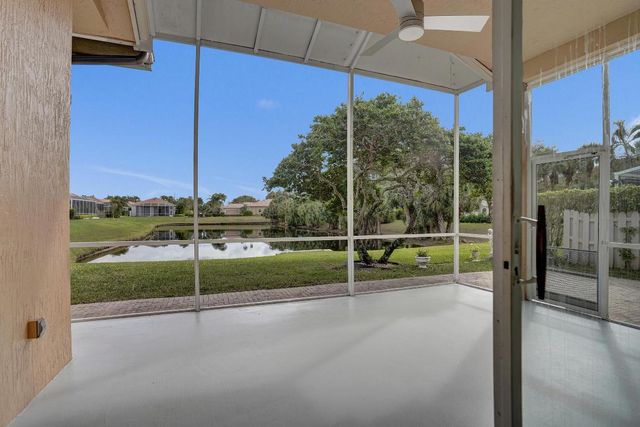 16658 La Mesa Drive, Delray Beach, FL 33484