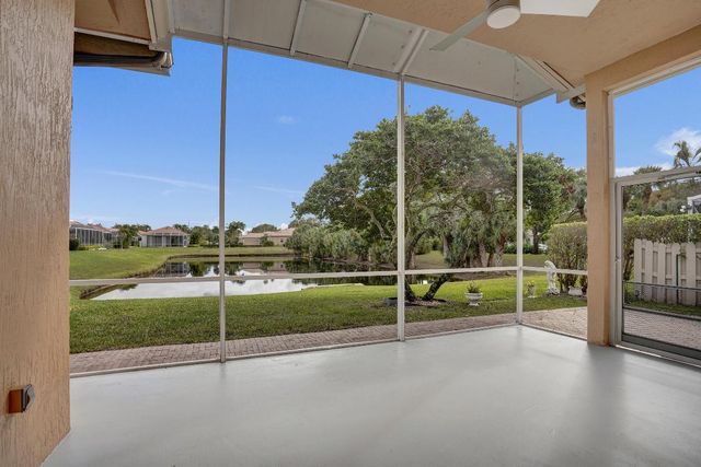 16658 La Mesa Drive, Delray Beach, FL 33484