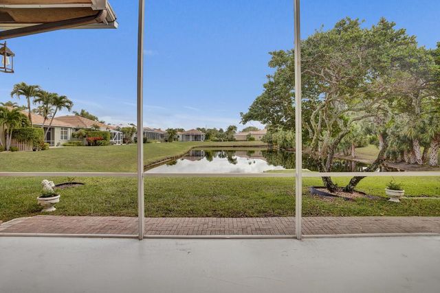 16658 La Mesa Drive, Delray Beach, FL 33484