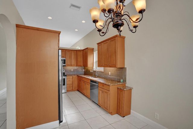 16658 La Mesa Drive, Delray Beach, FL 33484