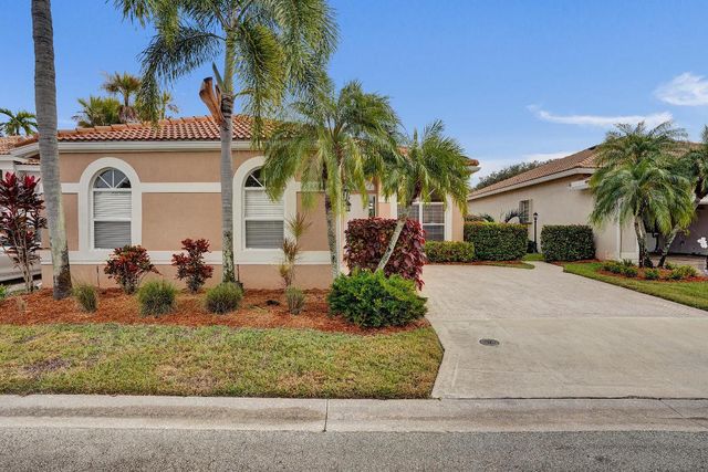 16658 La Mesa Drive, Delray Beach, FL 33484