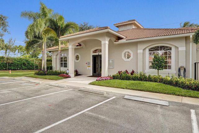 16658 La Mesa Drive, Delray Beach, FL 33484