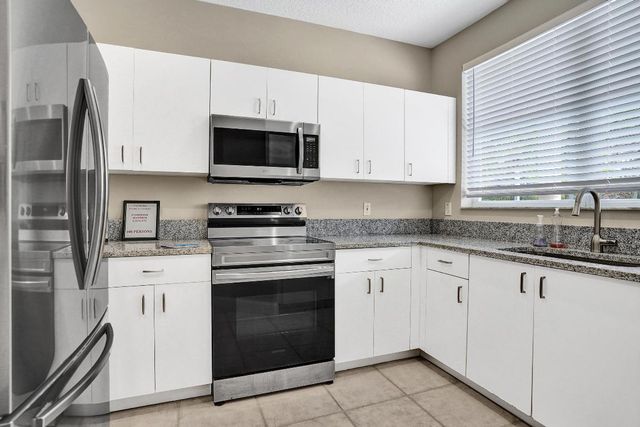 16658 La Mesa Drive, Delray Beach, FL 33484