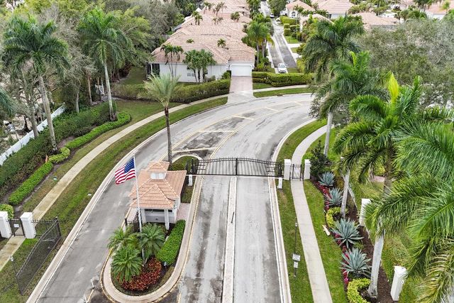 16658 La Mesa Drive, Delray Beach, FL 33484