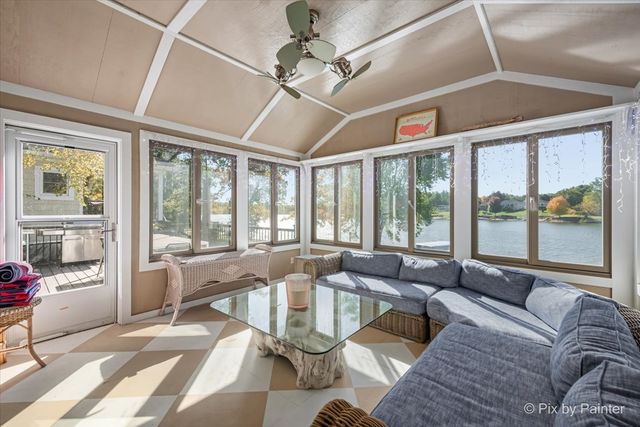 1293 Lake Holiday Drive, Lake Holiday, IL 60548