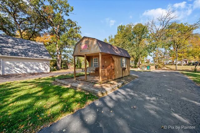 1293 Lake Holiday Drive, Lake Holiday, IL 60548