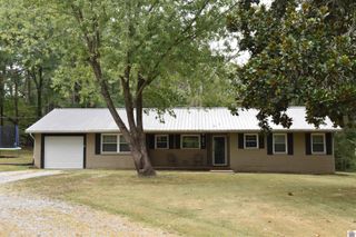 1665 Fisher Rd, West Paducah, KY 42086
