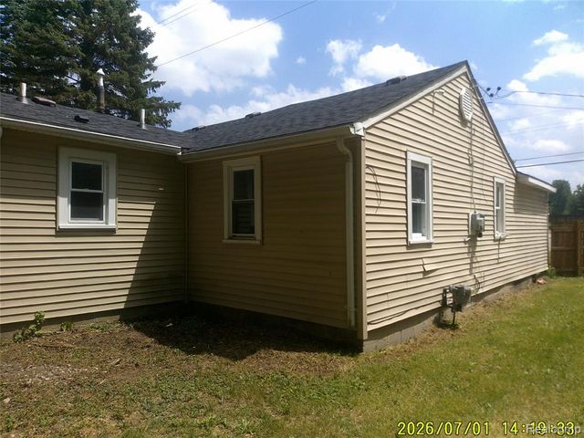 3490 Beveridge Road, Flint, MI 48532