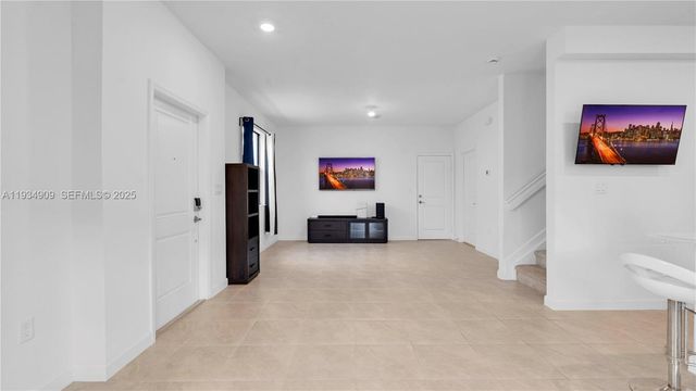 23108 SW 130th Ave 23108, Miami, FL 33170