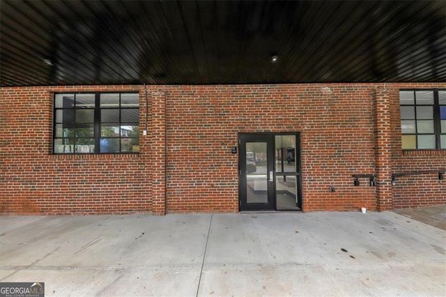 1805 HARVARD Avenue 306, College Park, GA 30337
