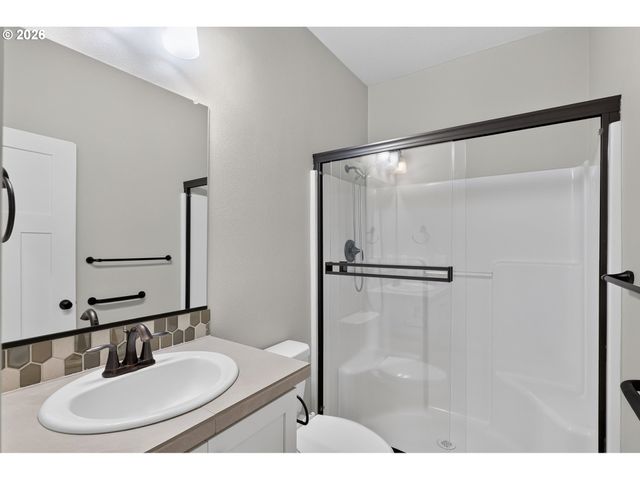 7903 Ne 174TH Ave, Vancouver, WA 98682