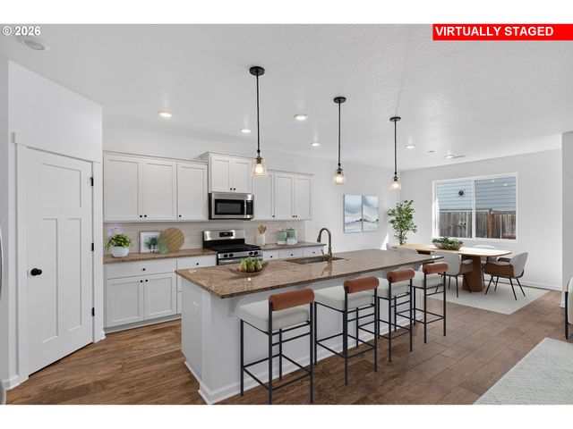 7903 Ne 174TH Ave, Vancouver, WA 98682