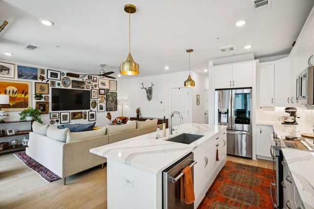 407 Pratt Drive SE 1104, Atlanta, GA 30315