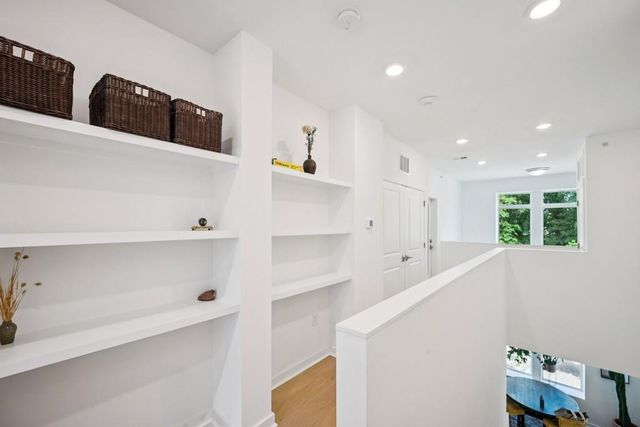 407 Pratt Drive SE 1104, Atlanta, GA 30315