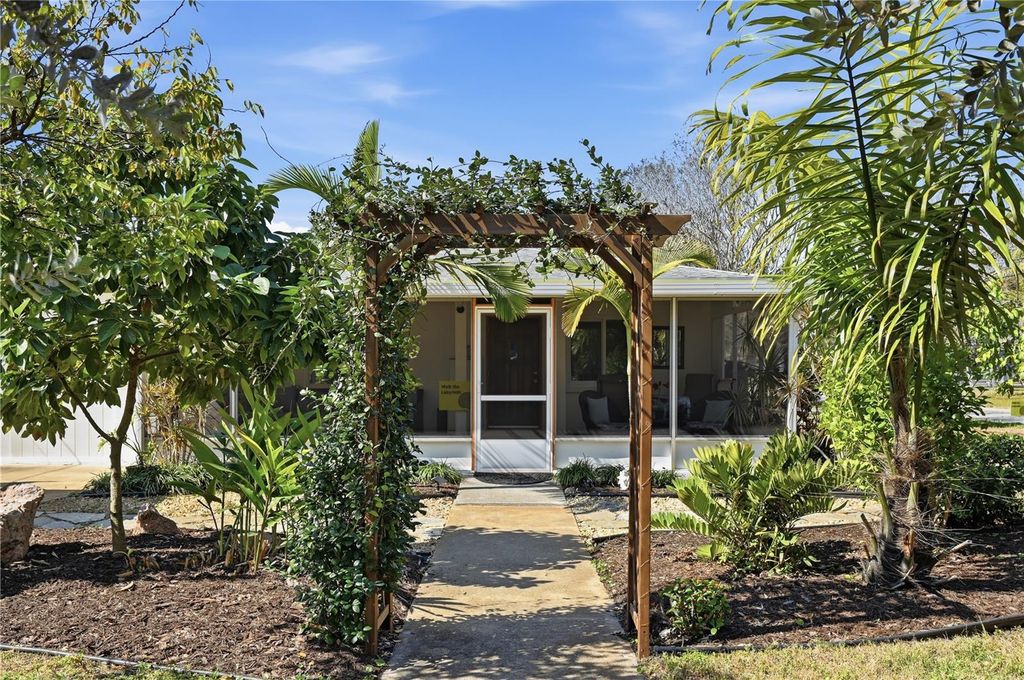 2701 56TH STREET S, Gulfport, FL 33707