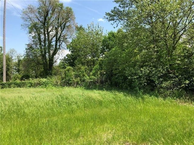 2328 W State St, Union Twp - Law, PA 16101