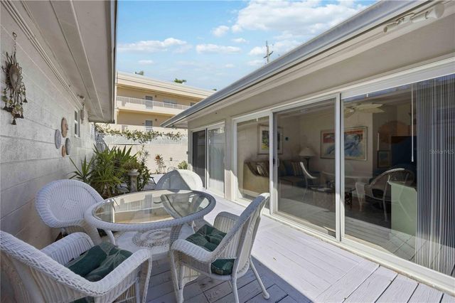 6005 MIDNIGHT PASS ROAD N4, Sarasota, FL 34242