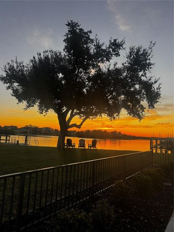 6005 MIDNIGHT PASS ROAD N4, Sarasota, FL 34242