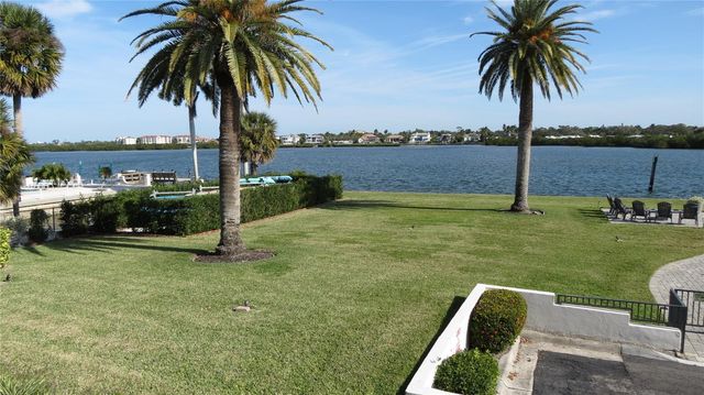 6005 MIDNIGHT PASS ROAD N4, Sarasota, FL 34242