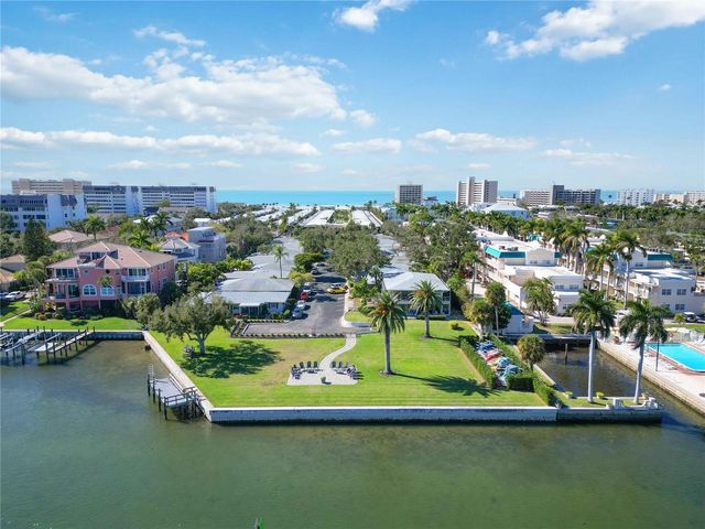 6005 MIDNIGHT PASS ROAD N4, Sarasota, FL 34242