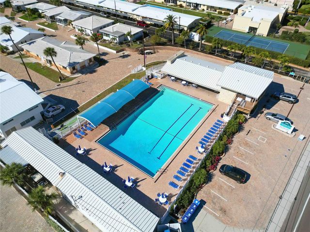 6005 MIDNIGHT PASS ROAD N4, Sarasota, FL 34242